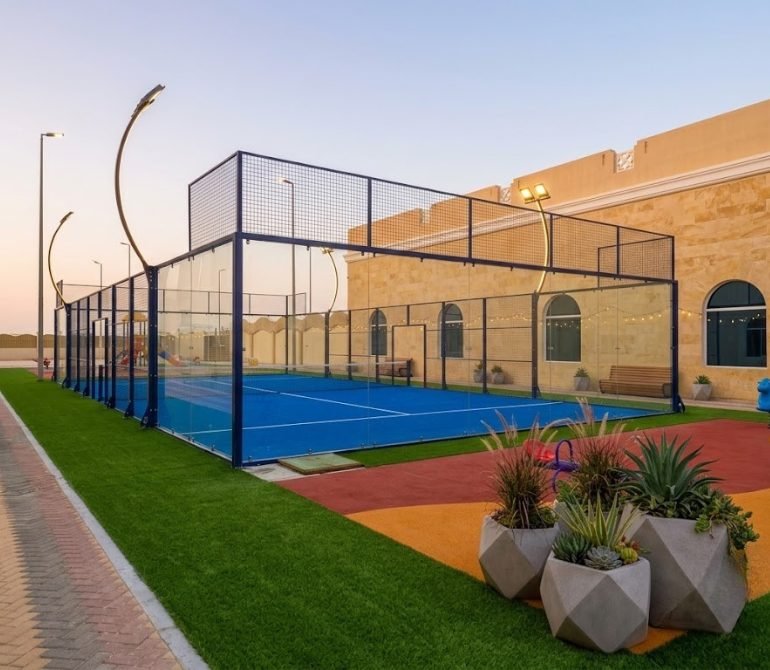 تصميم وإنشاء ملاعب البادل — 2